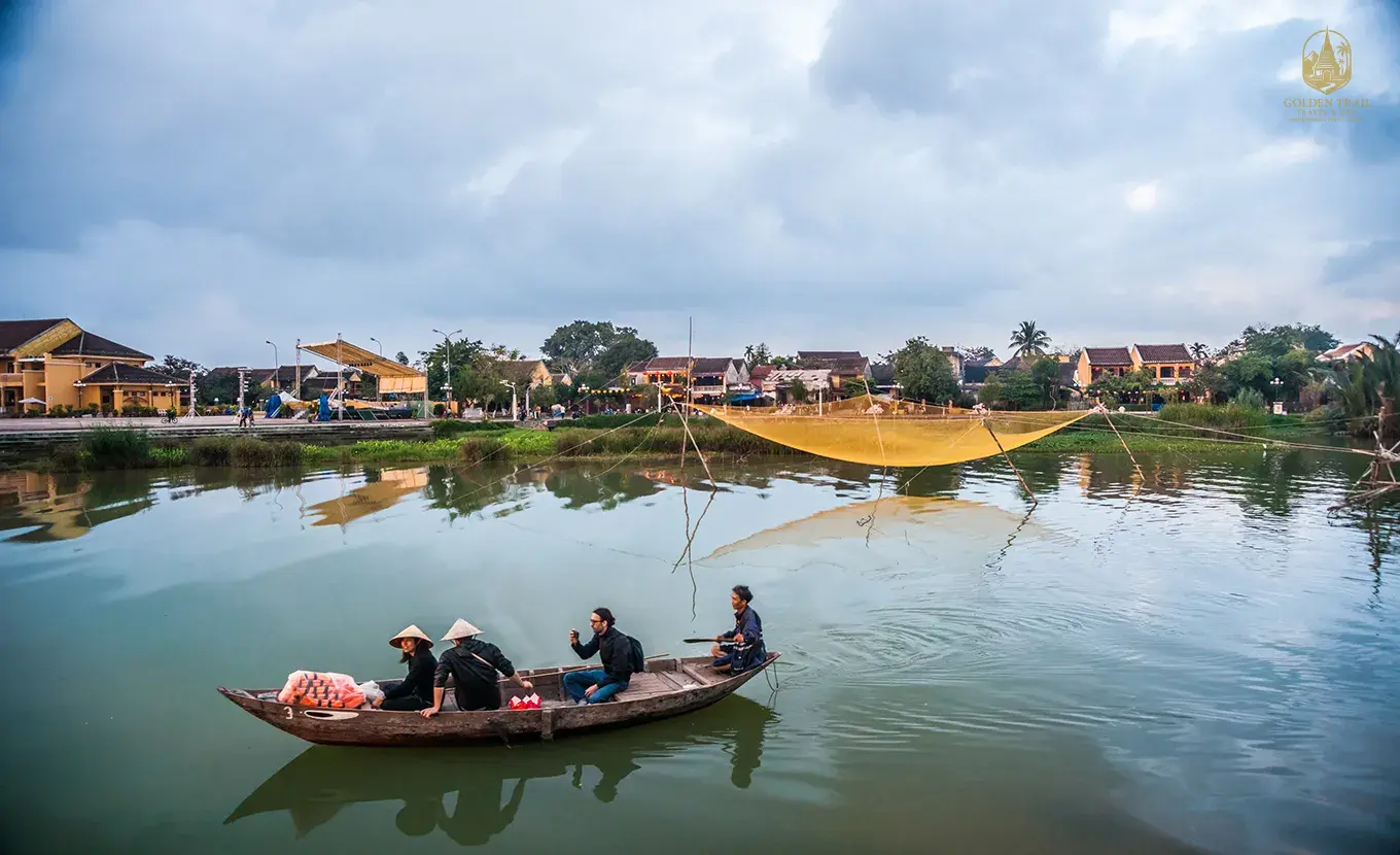 Charming Vietnam 6 Days: Saigon Buzz, Mekong Delta Serenity & Golden Bridge Magic